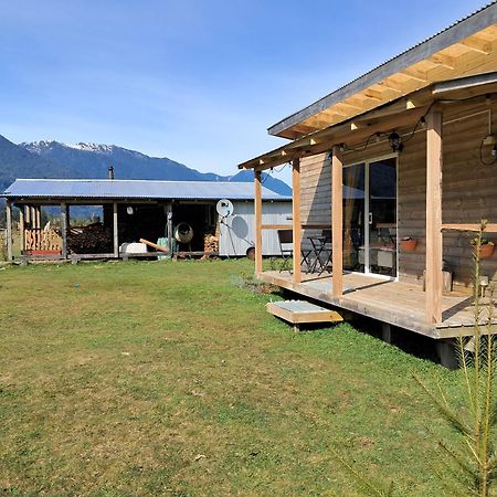 Cabana Del Campo Hornopiren Exterior photo